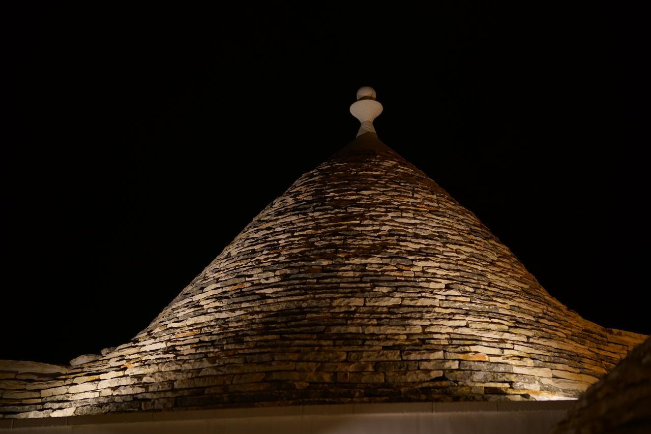 Bed and Breakfast Trullo Essenza-Trulli Anti Charme & Relax Alberobello Exterior foto